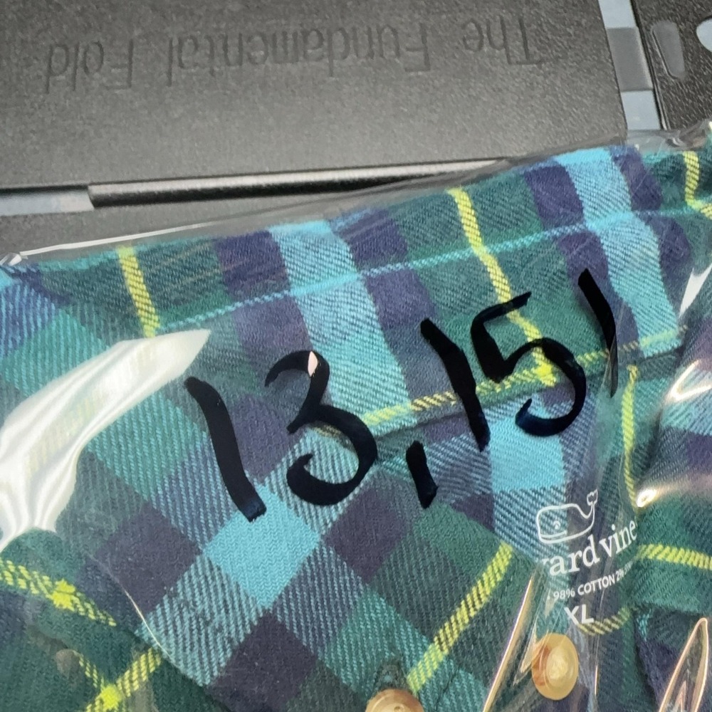 Vineyard Vines Button Up Shirt Youth XL Green Plaid Flannel Long Sleeve Collared - Picture 11 of 11